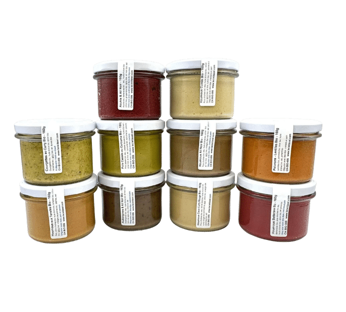 collection qui présente plusieurs variétés de tartinades